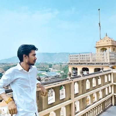 Deepak Morya — Full Stack Developer & Tech Entrepreneur